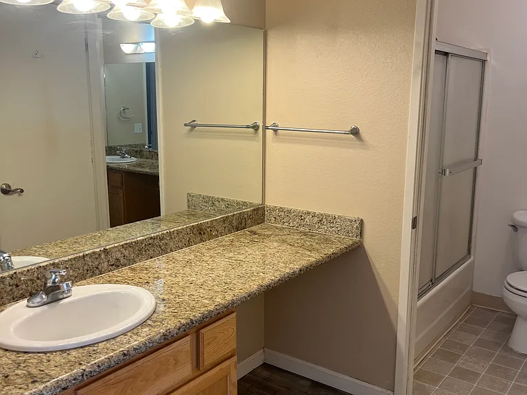 622 Arcadia Dr — Photo 15