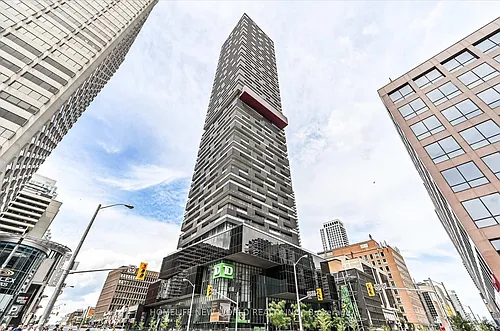 8 Eglinton Ave E Photo 1