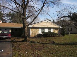 5 Meade Ct, Somerset, NJ 08873