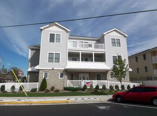 201 E Roberts Ave #302-302R, Wildwood, NJ 08260