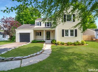 137 Mohawk Drive, West Hartford, CT 06117