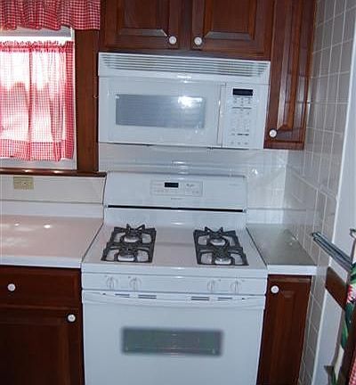 5th image of 2028 Indianapolis Blvd