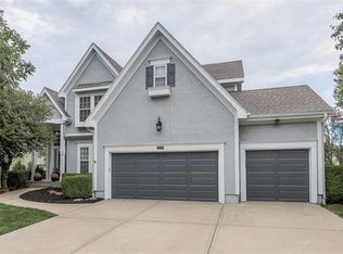 4861 W 157th St, Overland Park, KS 66224