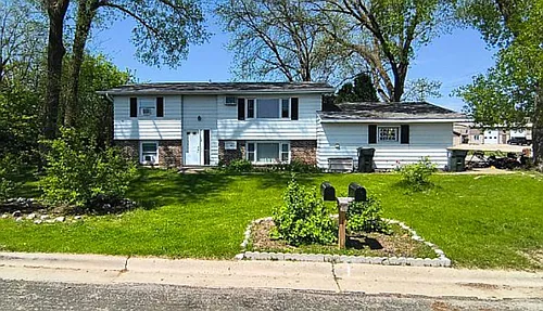 152-156 Kroncke Dr Photo 1