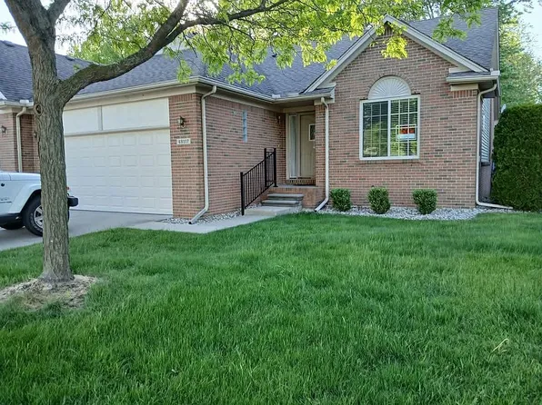 48117 Cotton Creek Blvd, Chesterfield, MI 48047