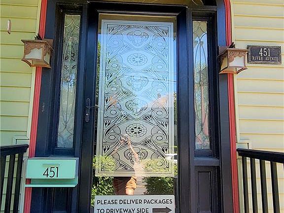 5th image of 451 River Ave