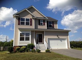 1242 River Shore Pl, Chester, VA 23836