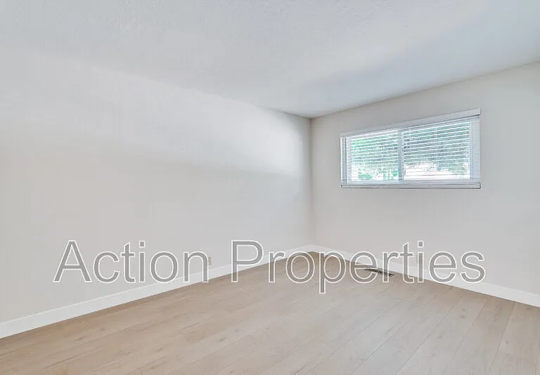 457 Carneros Ave #1 — Photo 12