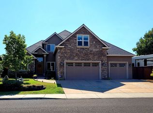 2154 Rabun Way, Central Pt, OR 97502