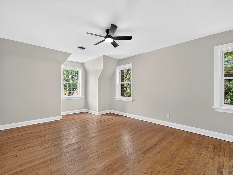 7310 Drexel Dr — Photo 15
