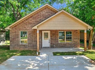 620 E Acheson St, Denison, TX 75021