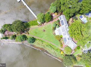 1291 Magothy Rd, Pasadena, MD 21122