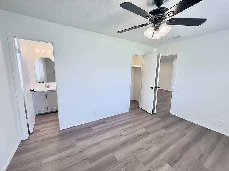 2305 Whitlow Cv — Photo 4