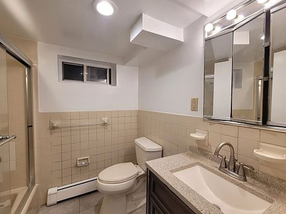 1st image of 2150 75th St