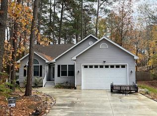 89 Cresthaven Dr, Ocean Pines, MD 21811