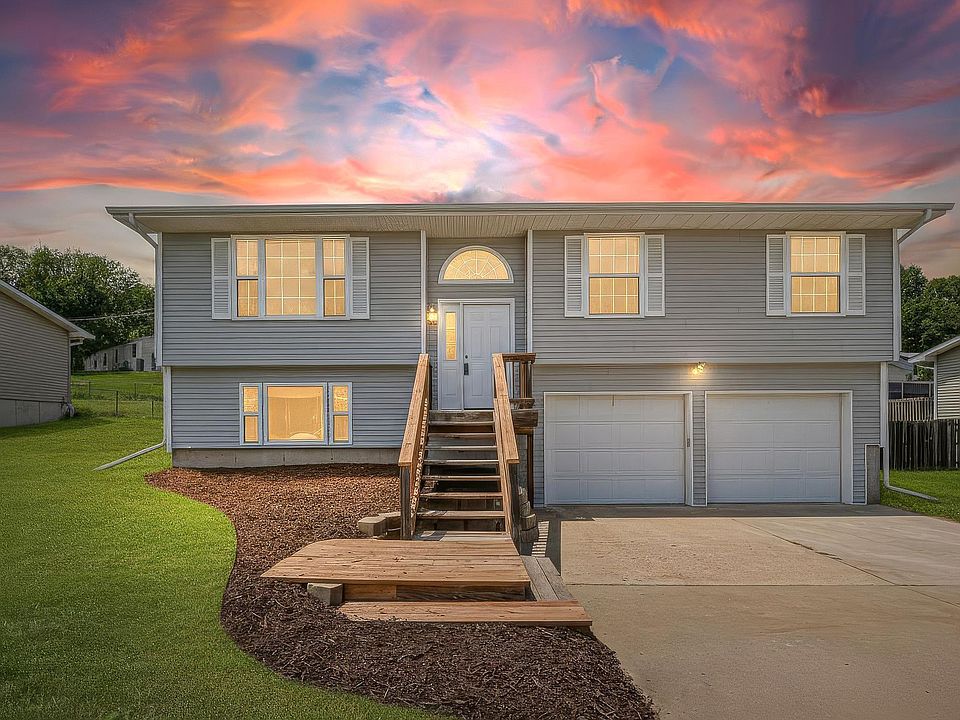 1st image of 612 Jerry Dr