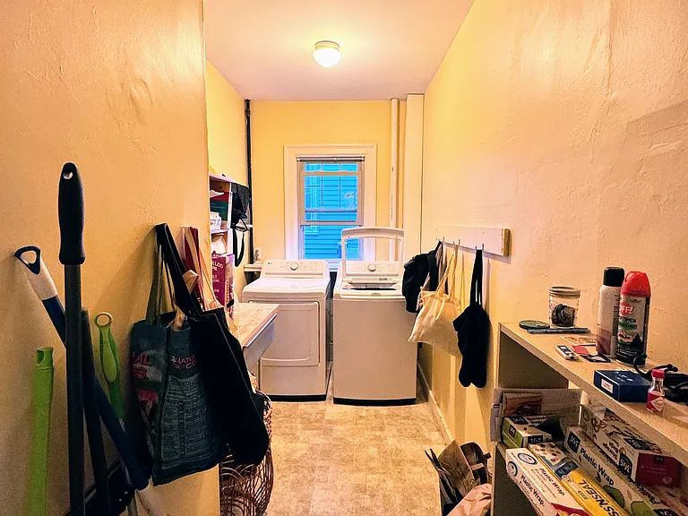 136 Larch St #2 — Photo 9