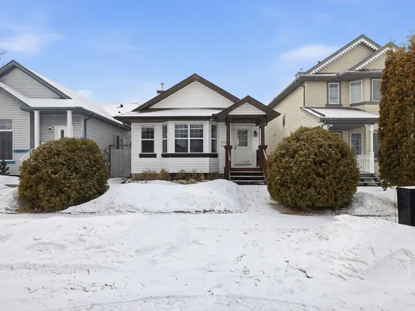 2916 31st St NW, Edmonton, AB T6T 1T9