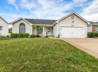 5804 Briarwood Terrace Ct, Saint Louis, MO 63129