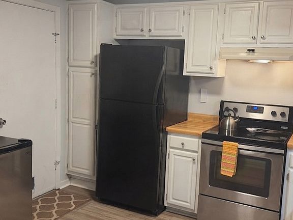 2nd image of 4837 Tunlaw Ct