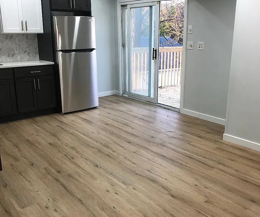 Kitchen- Dinett