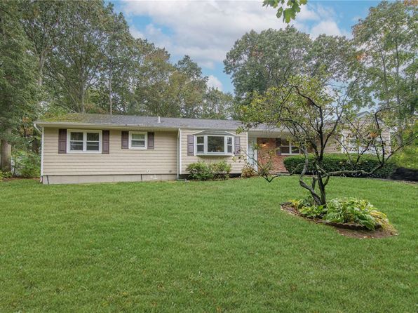 Ranch House - Ronkonkoma NY Real Estate - 17 Homes For Sale | Zillow