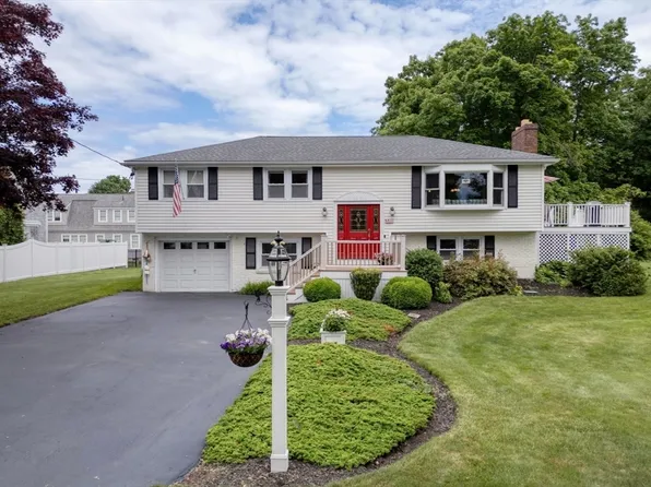 26 Lynda Ln, Scituate, MA 02066