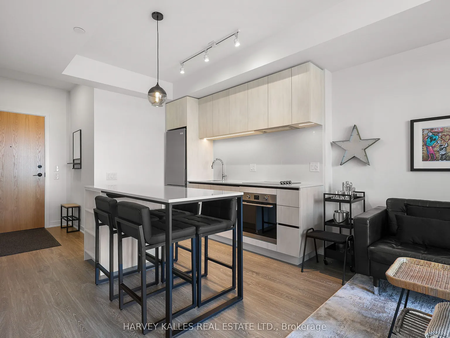 1 bed, $2,650 — Photo 2