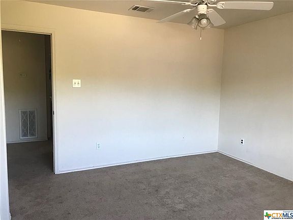 3rd image of 107 Cedargrove