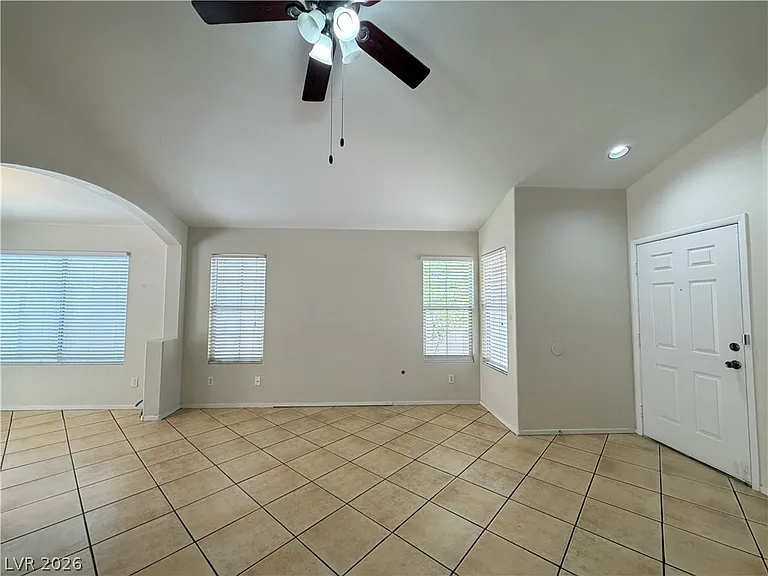1717 Council Bluff Ln — Photo 6