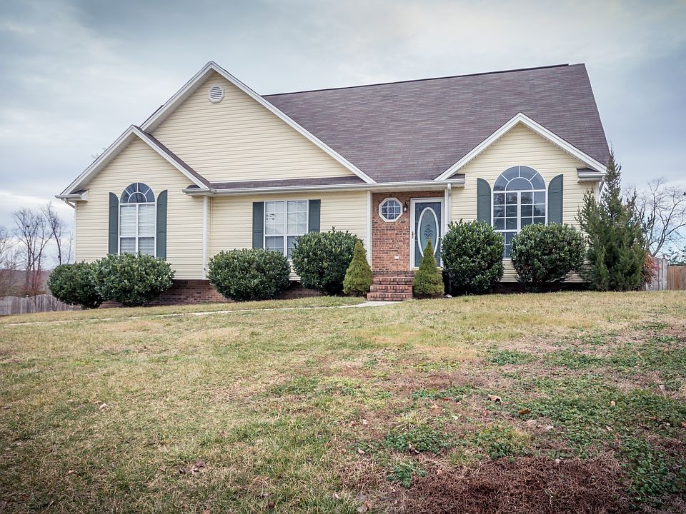 1st image of 377 Ashley Dr
