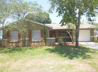 310 Brandywine Dr, Valrico, FL 33594