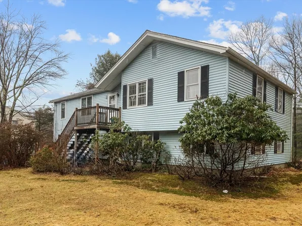 40 Hargrave Ave, Holliston, MA 01746