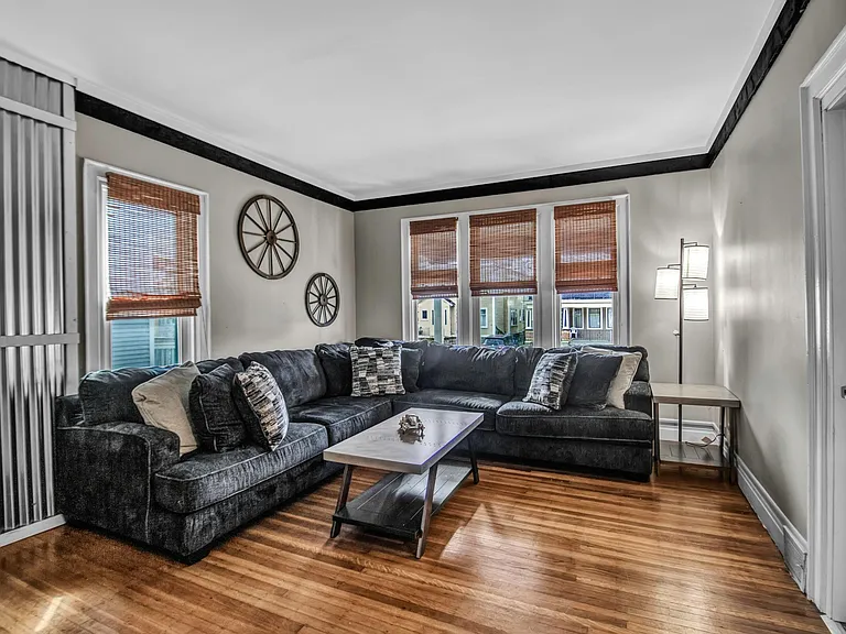 134 E Delavan Ave #1 — Photo 2