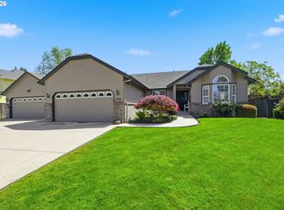 1140 Molly Ln, Eugene, OR 97404
