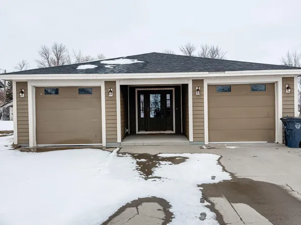 503 1st Ave, Crosby, ND 58730