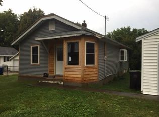 5809 Carpenter Ave, Des Moines, IA 50311