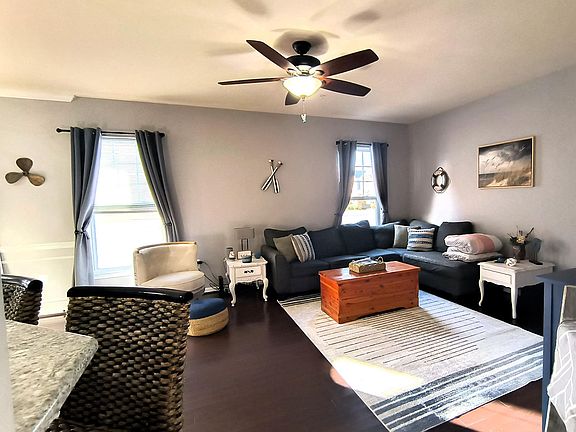 4th image of 41467 Osborne Ln