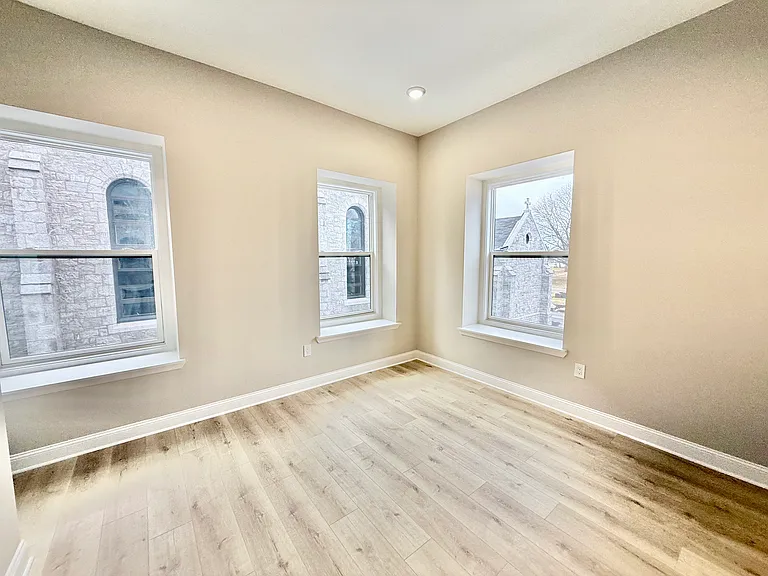 1032 N 48th St #D-1B — Photo 37