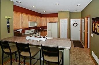 3rd image of 11025 Oak Grove Cir