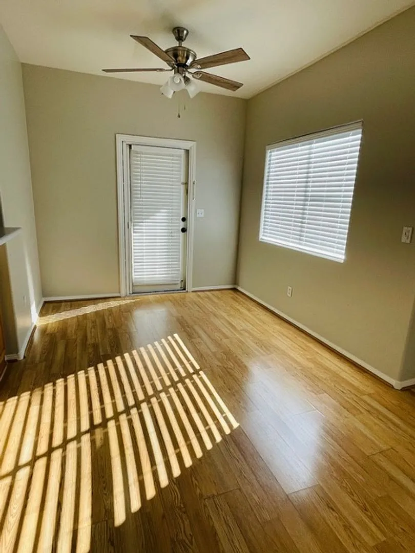 2 Bed 2 Bath Downstairs Condo in Henderson — Photo 2