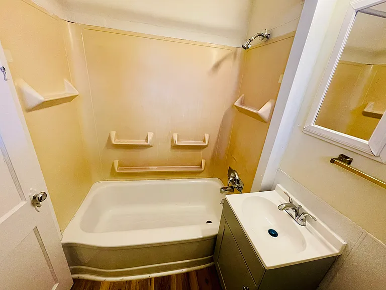 567 Saint Paul St #4 — Photo 25