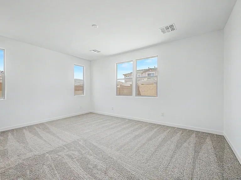 5330 W Harmont Dr — Photo 17