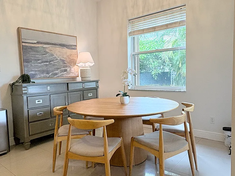4404 E Whitewater Ave — Photo 12