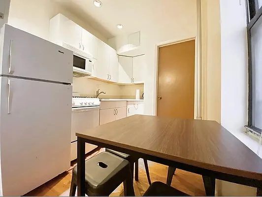 Rented by GPS Realty NYC | media 11