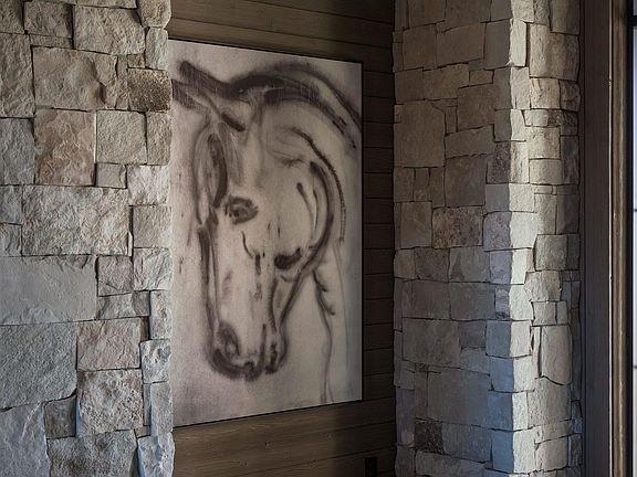 3rd image of 212 Rawhide Loop