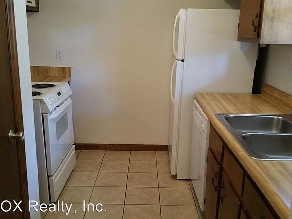 2nd image of 2494 Wren Hollow Dr