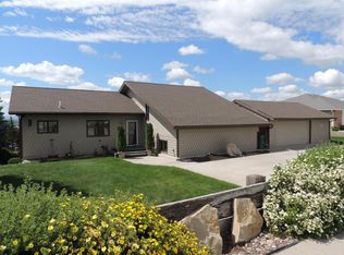112 Skyline Dr NW, Great Falls, MT 59404