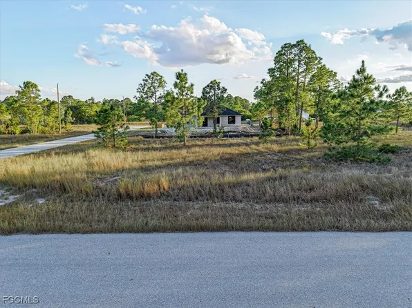 1118 Orient St E, Lehigh Acres, FL 33974