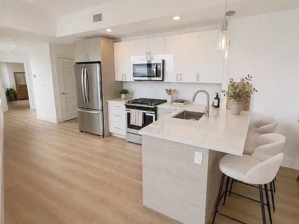 386 Market St #401, Brighton, MA 02135